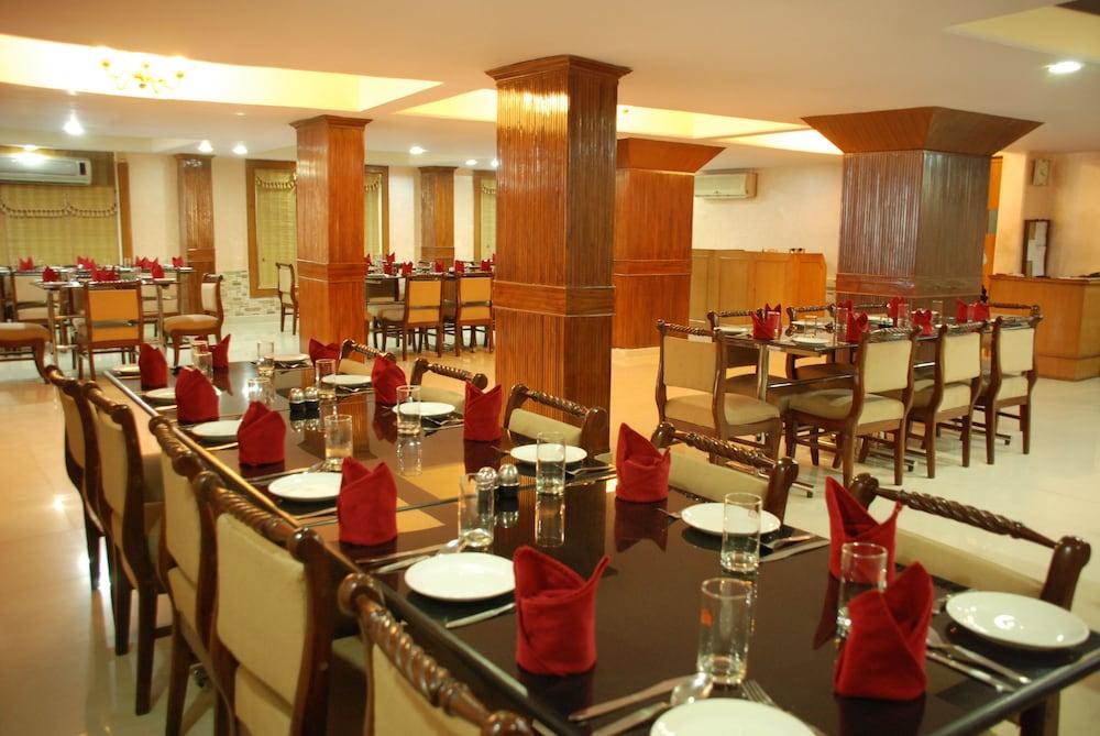 Hotel Ganga Ratan Agra  Εξωτερικό φωτογραφία