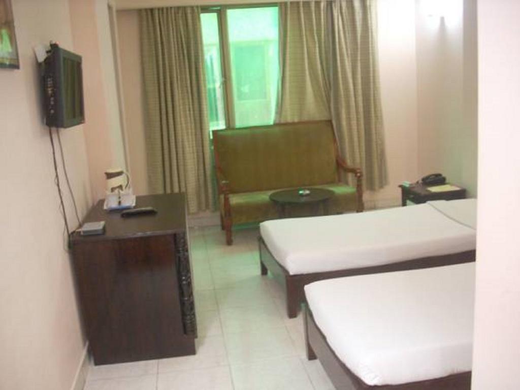 Hotel Ganga Ratan Agra  Δωμάτιο φωτογραφία