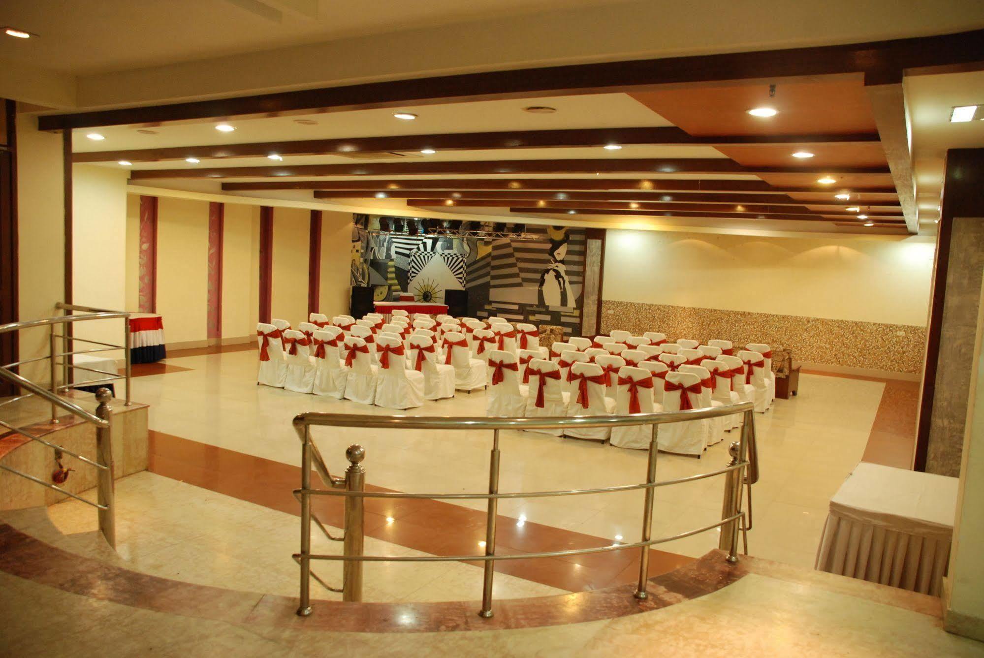 Hotel Ganga Ratan Agra  Εξωτερικό φωτογραφία