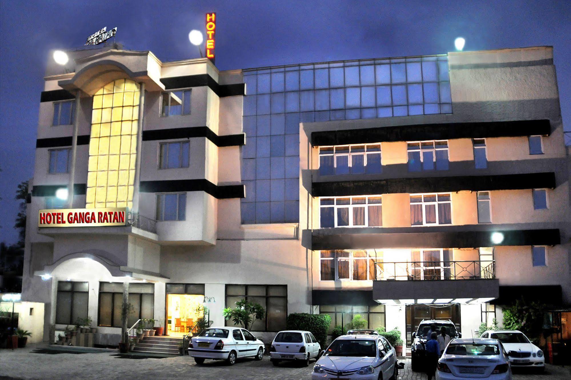 Hotel Ganga Ratan Agra  Εξωτερικό φωτογραφία